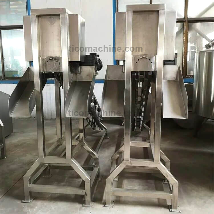 automatic coconut cutting machine