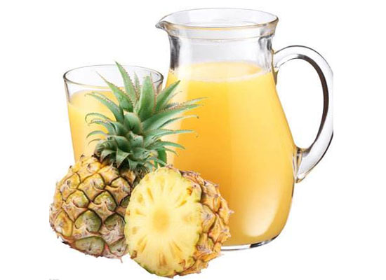 Pineapple juice nutrition and effects